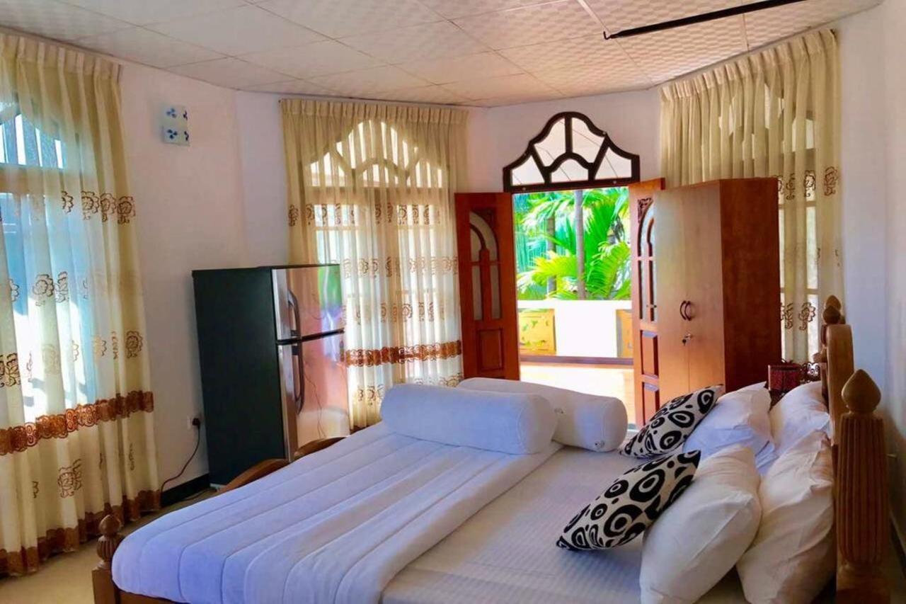Moragalla Dilu Villa ベールワラ エクステリア 写真