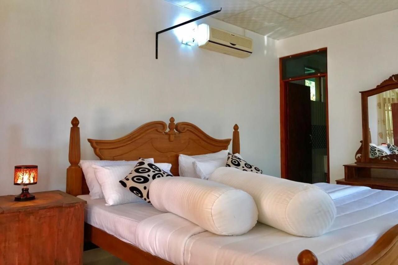 Moragalla Dilu Villa ベールワラ エクステリア 写真