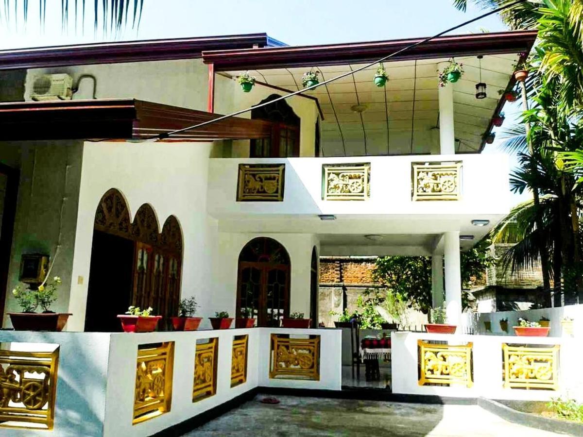 Moragalla Dilu Villa ベールワラ エクステリア 写真